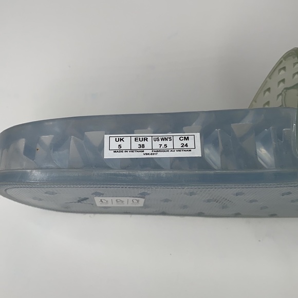 Puma Fenty by Rihanna Jelly Slide Casual Sandals - Picture 10 of 11